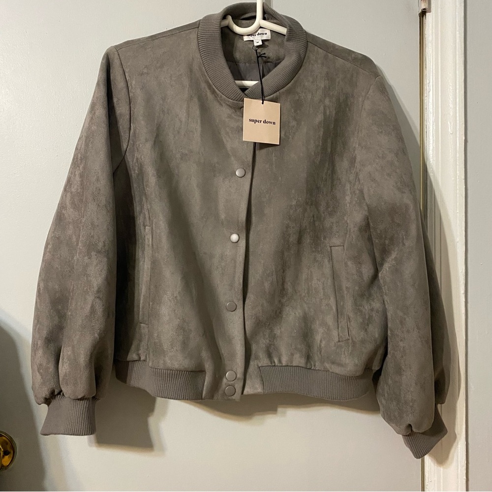 NWT {superdown} Emily Button Up Bomber Jacket ~ Size Medium - Picture 5 of 16